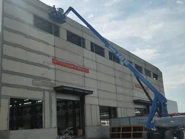 钢骨架彭石轻型板